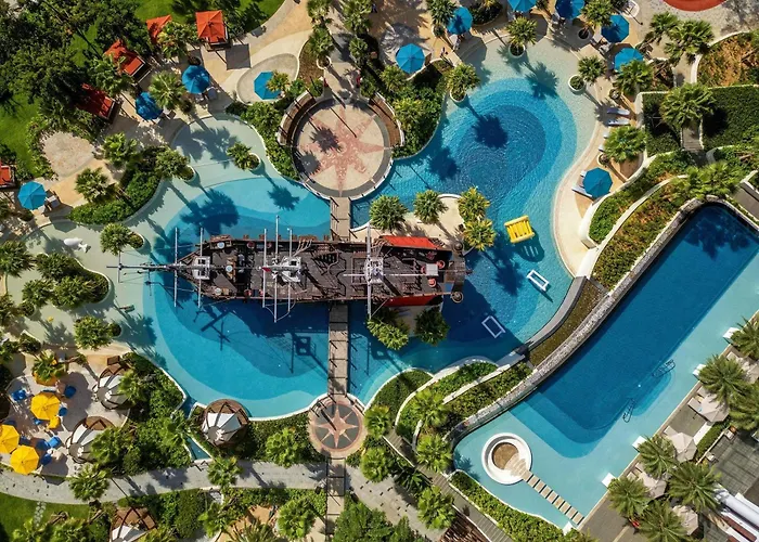 Moevenpick Resort