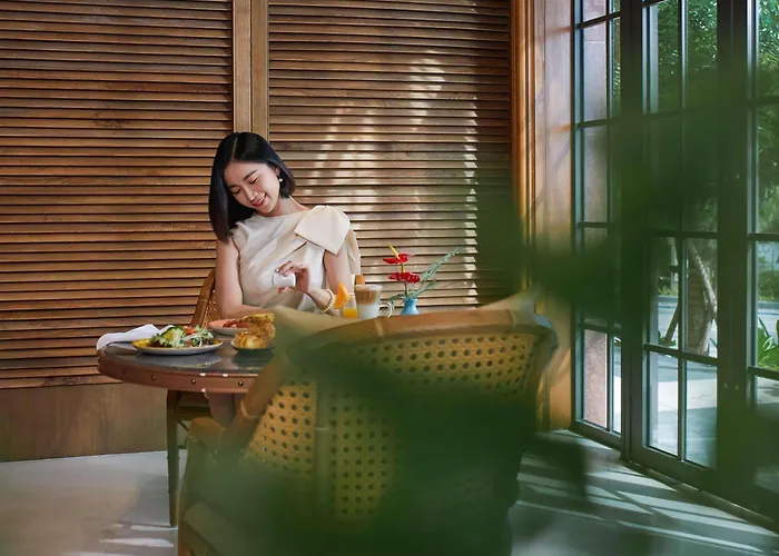 Khu nghỉ mát Moevenpick 5*
